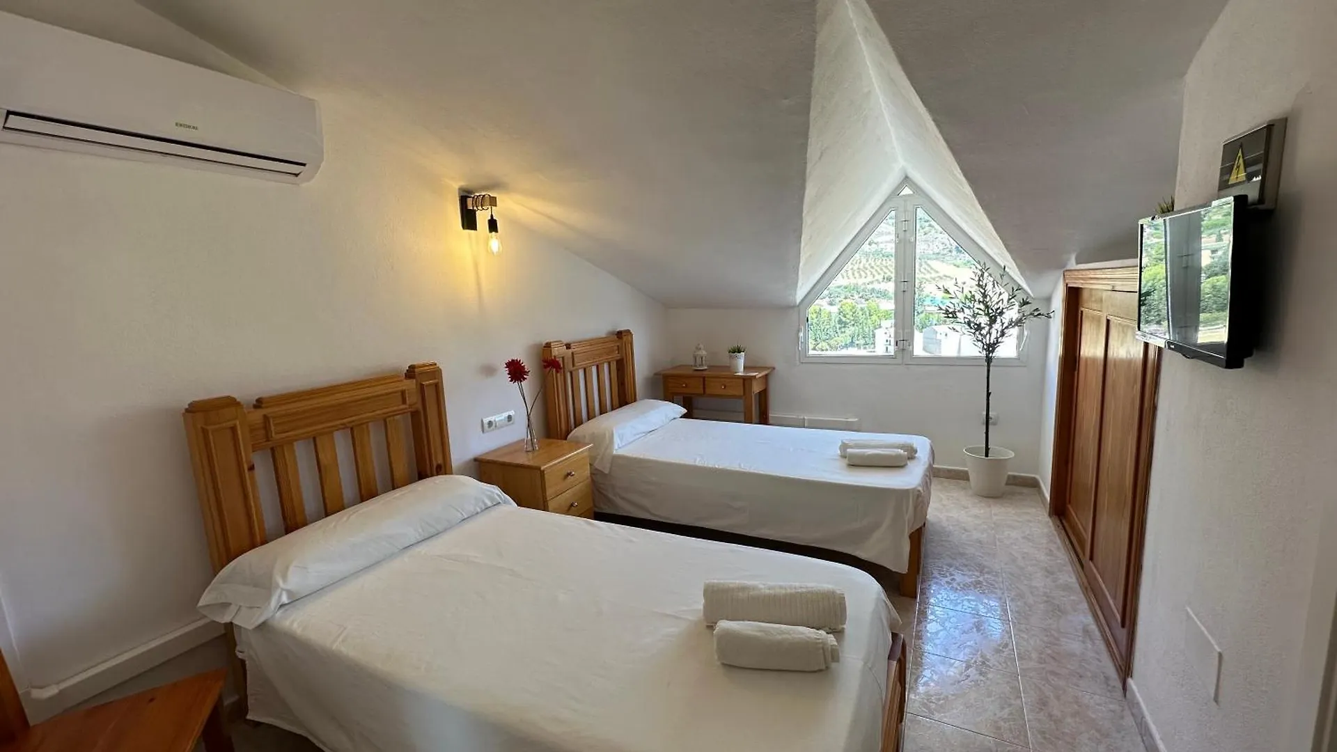 Hostal Sango Sierra de las Nieves Alozaina