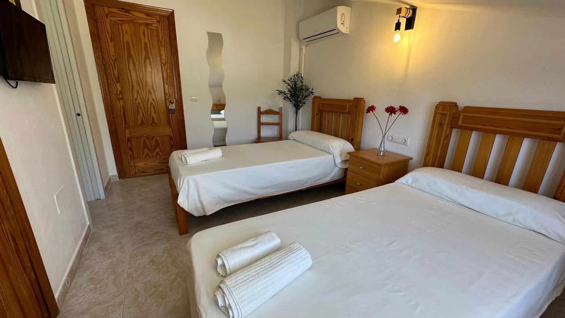 Hostal Sango Sierra De Las Nieves Alozaina Spagna