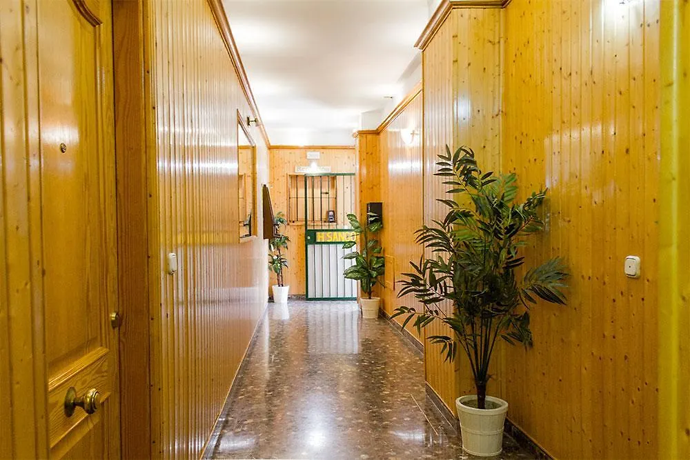 Hostal Sango Sierra De Las Nieves Alozaina 0*,